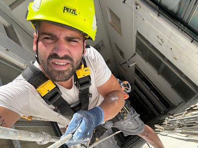 Foto de Ivan chica García verticales