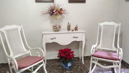 Foto de LACADOS Y BARNIZADOS ARJONA S.L.