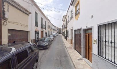 Foto de PINTURAS PEPE CAMUÑA