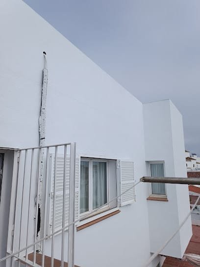 Foto de Pinturas fernandez Ayamonte