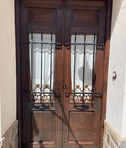 Foto de Pinturas y Decoración El Monjo