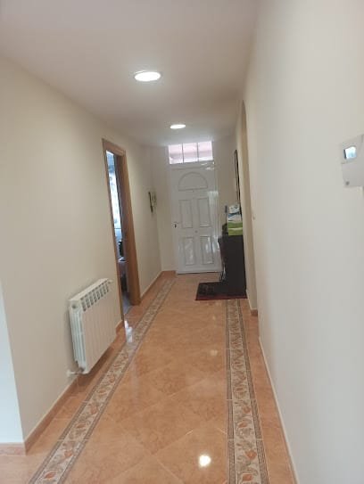 Foto de Pinturas y Reformas Grande