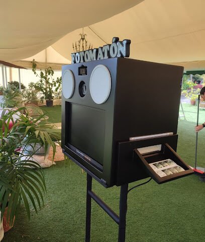 Foto de Las chinchetas cuadradas son anuncios