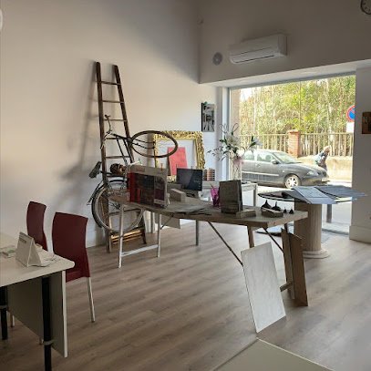 Foto de Miquel Solé i Fills Pintors