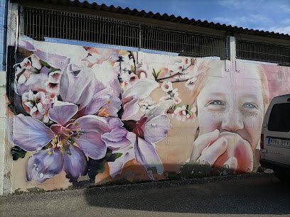 Foto de Mural by Lily Brik
