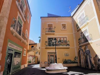 Foto de Murales de la Plaza Germans Ramon i Vidales