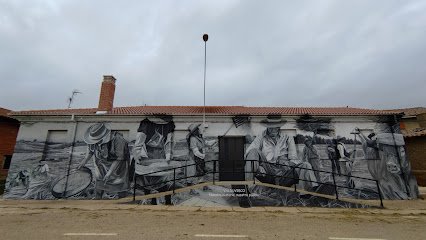 Foto de Muro decorado “Nuestra historia