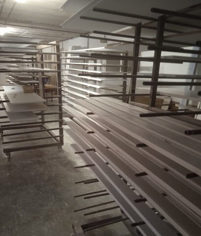 Foto de Lacados y Barnizados.navarro en pamplona