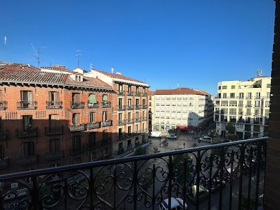 Foto de Mural "Seeing Through Them" de Dana Herman