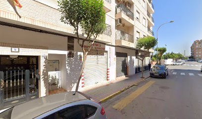 Foto de Pintores Rafael Izouierdo