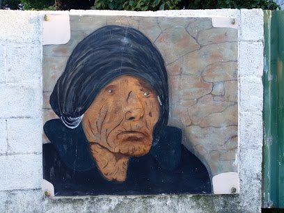 Foto de Street Art "Anciana de ojos pequeños"